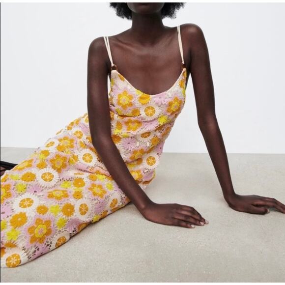 Zara Crochet floral pink and orange Long dress Size large - Picture 3 of 9